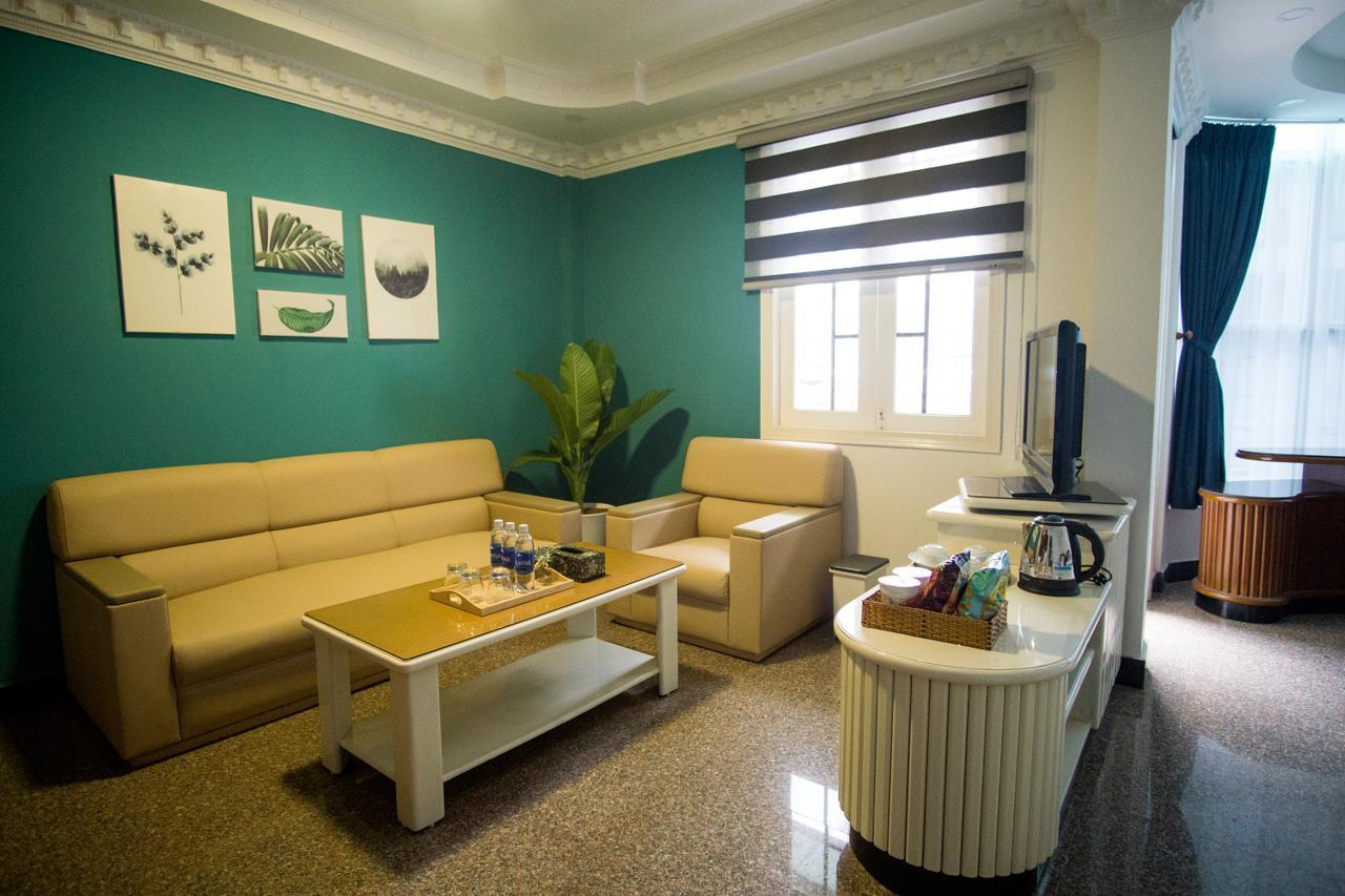Cuu Kim Son Hotel 호치민 외부 사진